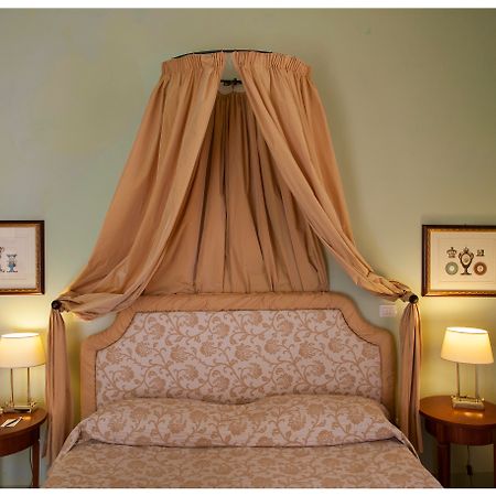 Palazzo Guiderocchi Hotel Ascoli Piceno megye Kültér fotó